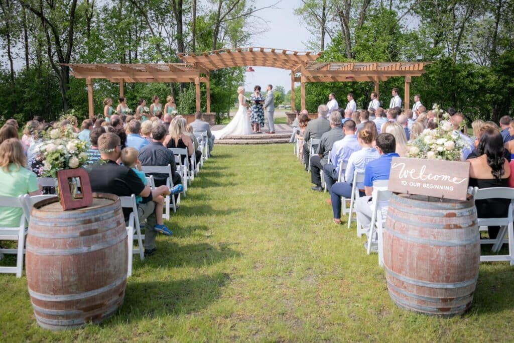 Central Mn Wedding Guide image1